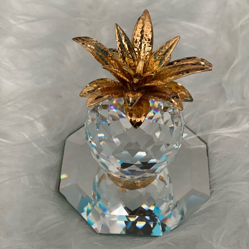 SWAROVSKI CRISTAL PINEAPPLE